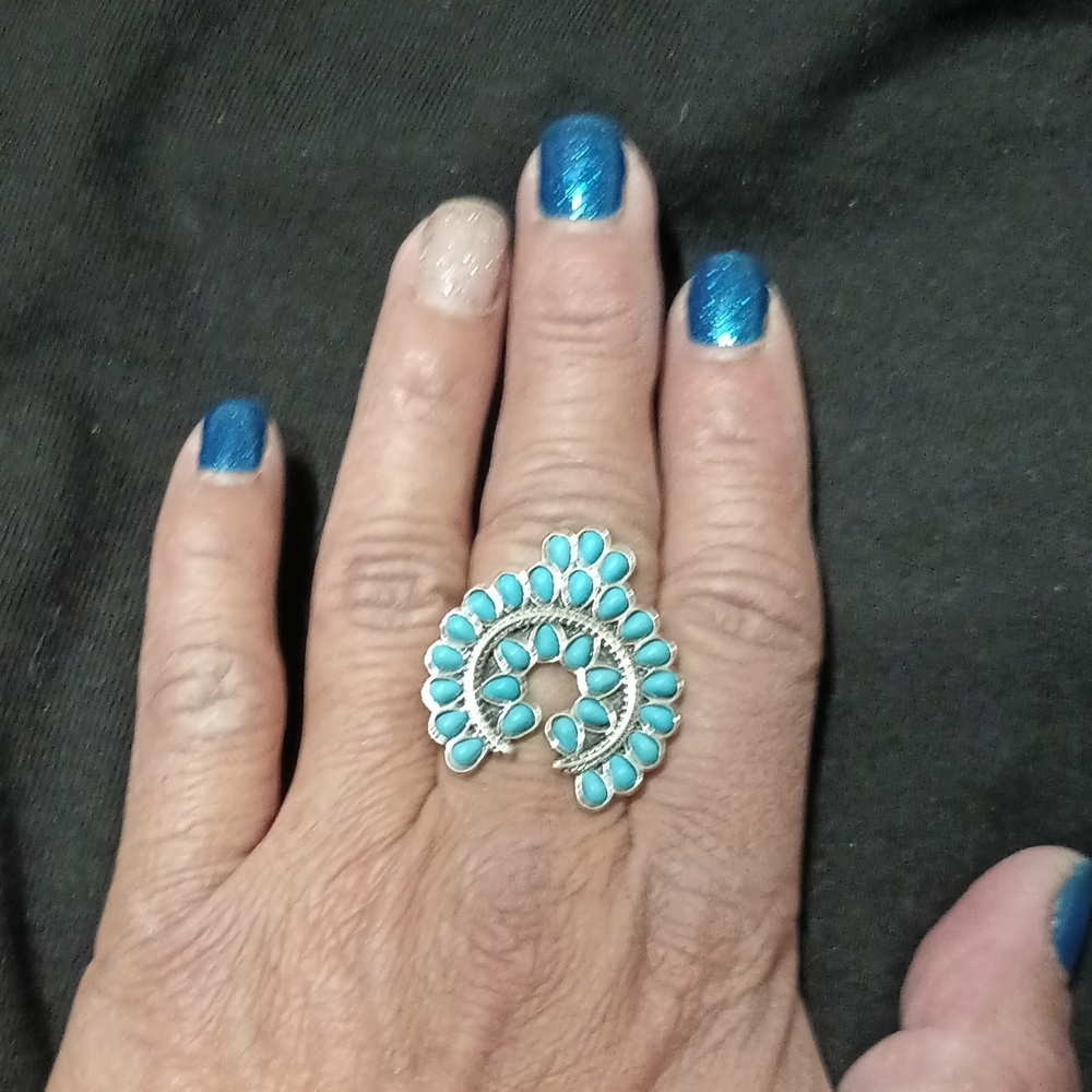 Elegant Turquoise Statement Ring - image 1
